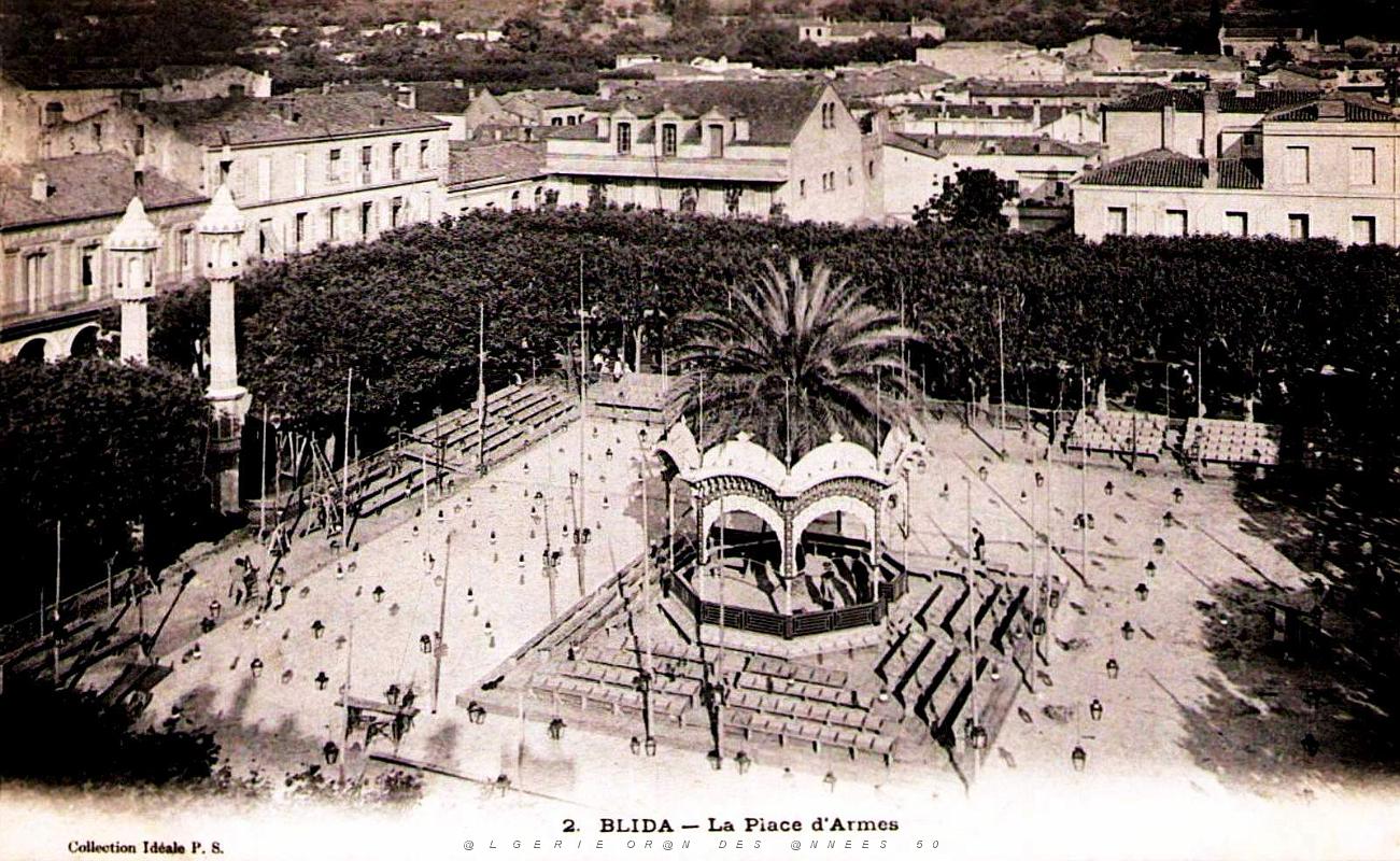 Blida - Place d'Armes.jpg